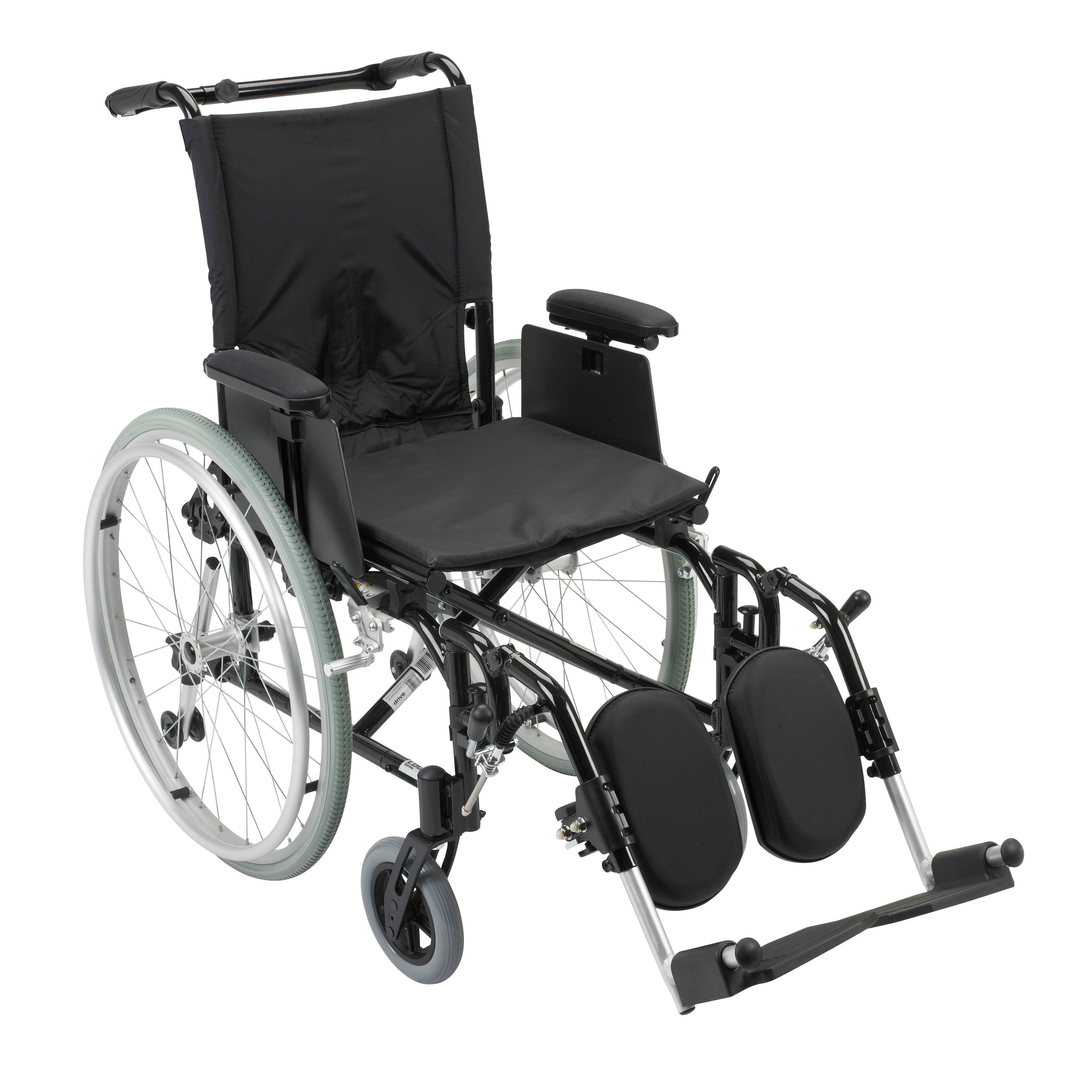 Drive Варианты сверхлегких инвалидных колясок Cougar - Размер: 16 футов x 16 футов Подножки: подъемные подножки
