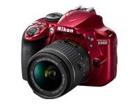 Nikon D3400 с AF-P DX NIKKOR 18-55mm f / 3.5-5.6G VR и AF-P DX NIKKOR 70-300mm f / 4.5-6.3G ED (красный)