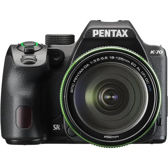 Pentax Всепогодная цифровая зеркальная камера  K-70 с Wi-Fi и объективом 18-55 мм AL WR